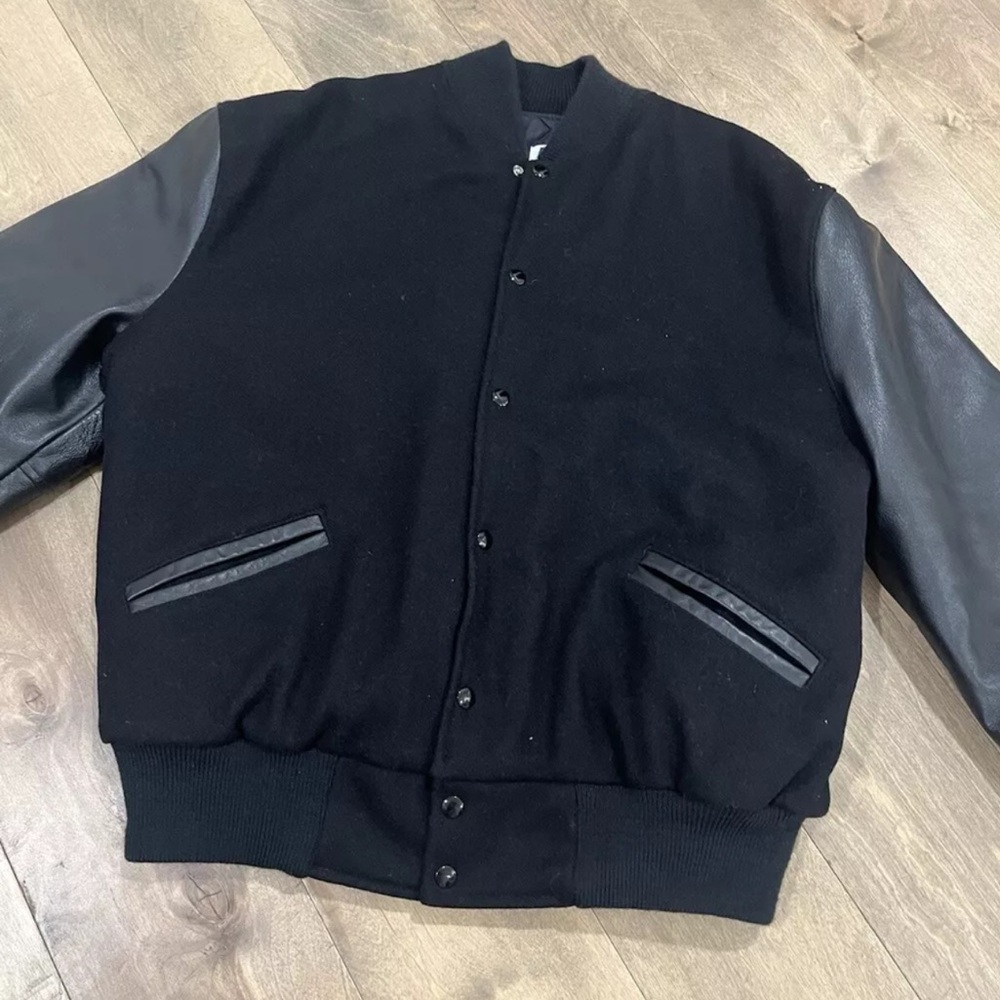Meca sports black bomber jacket size XLarge